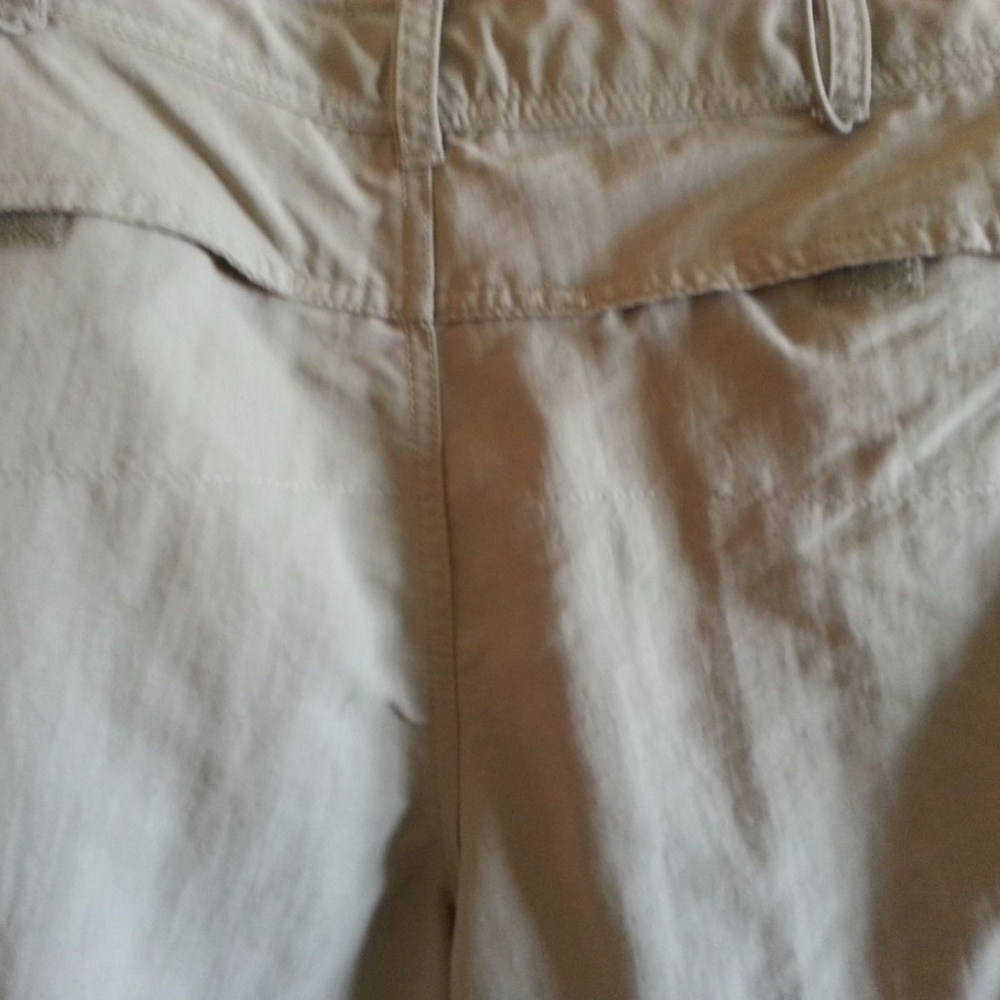 North Face khaki pants, zip off shorts - womens 10 - Picture 6 of 7